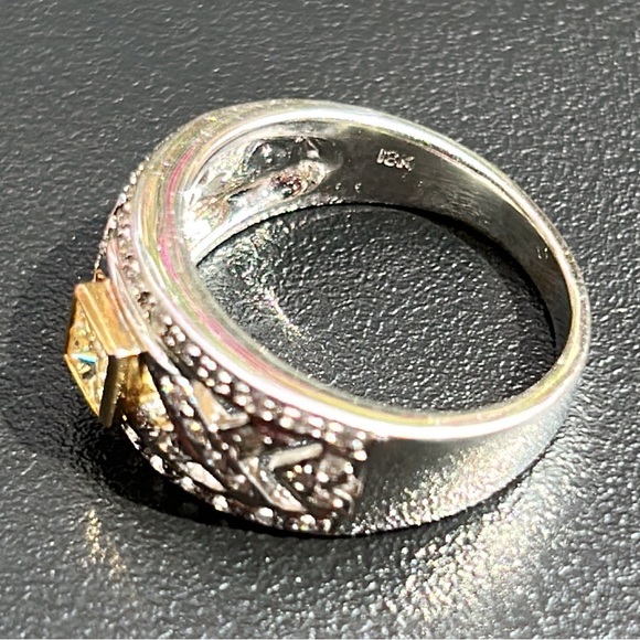 Sold-18K Two Tone Gold 0.50 Ct.Tw. Ladies Ring - Picture 10 of 11